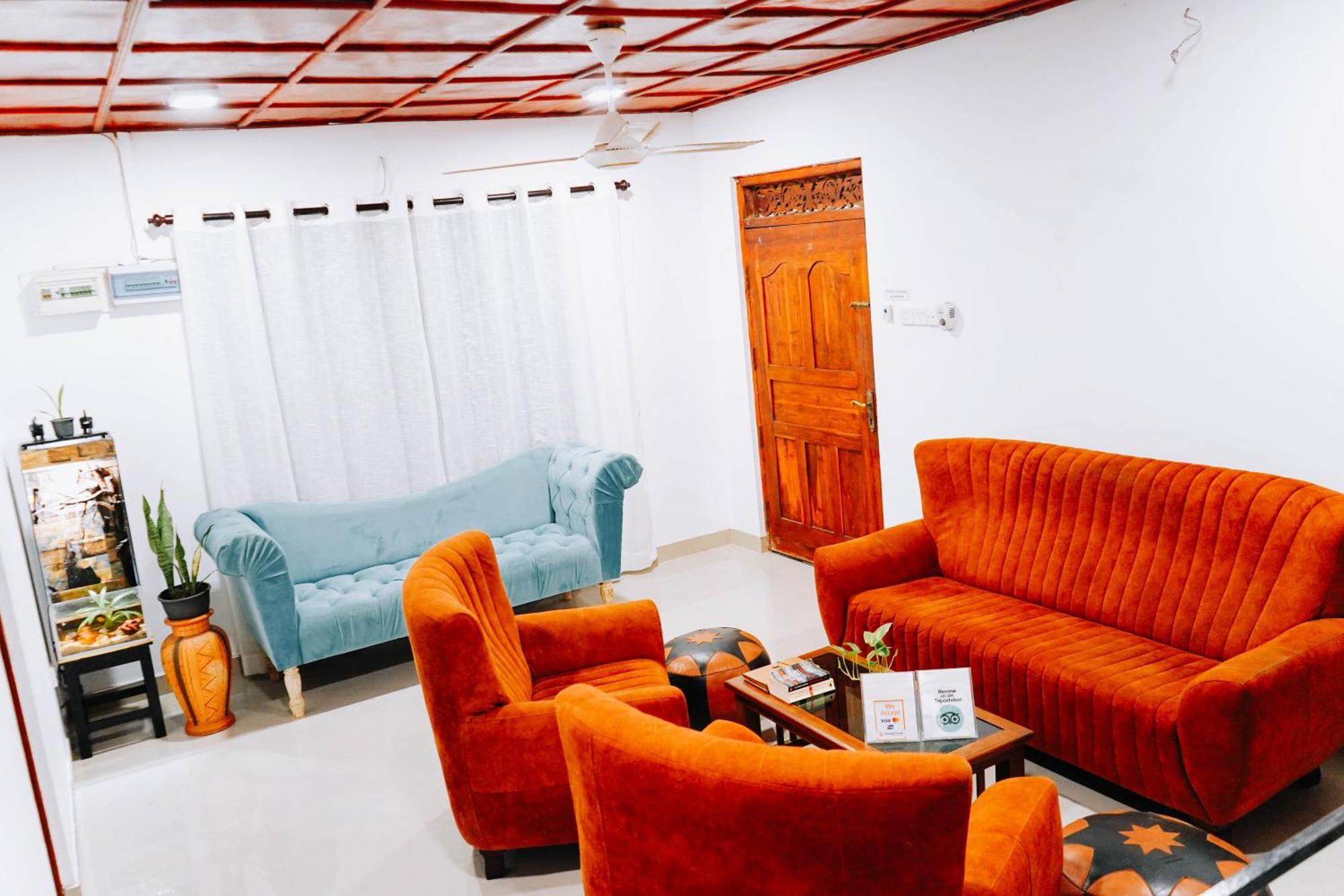 Abhaya Resorts 阿努拉德普勒 外观 照片
