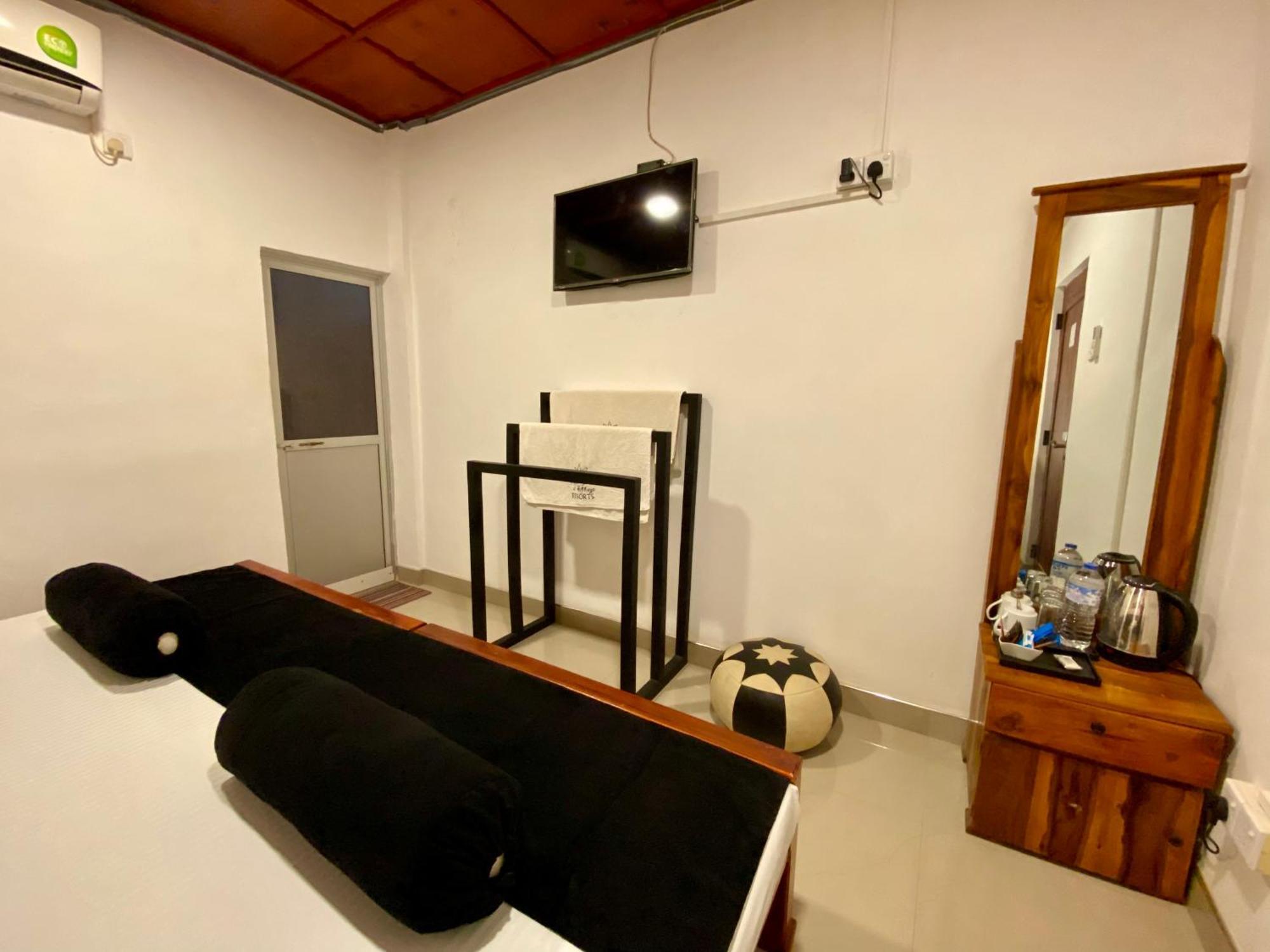 Abhaya Resorts 阿努拉德普勒 外观 照片